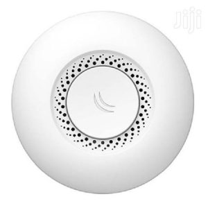 MikroTik cAP lite RBcAPL-2nD Dual-Chain 2.4GHz Wireless Access Point