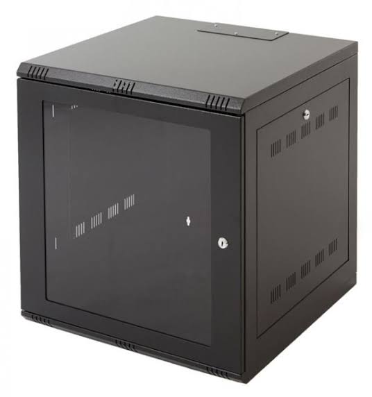 18U SERVER RACK CABINET — 600×600MM